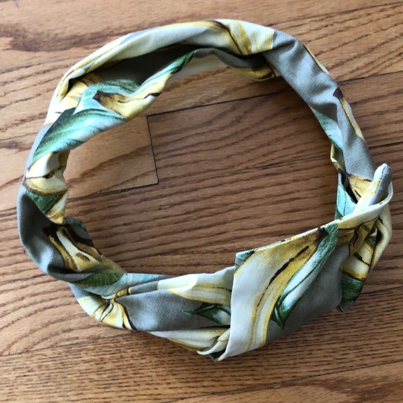 cult gaia Accessories - Cult Gaia 🍌 Banana Turband Fruit Headband